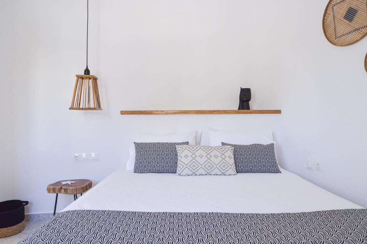 Niki Rooms Adamantas  Екстериор снимка