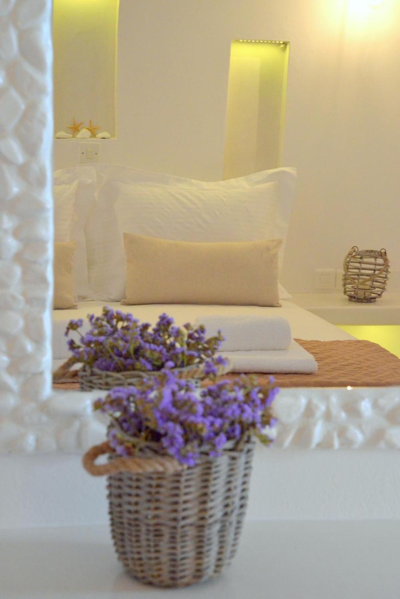 Niki Rooms Adamantas  Стая снимка